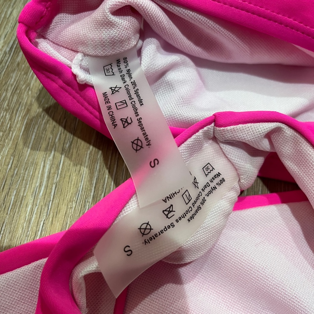 Bikini set - Picture 2 of 2